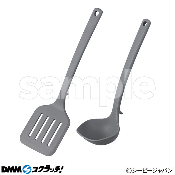 D-1.ホコリがつきにくいシリコンターナー＋お玉